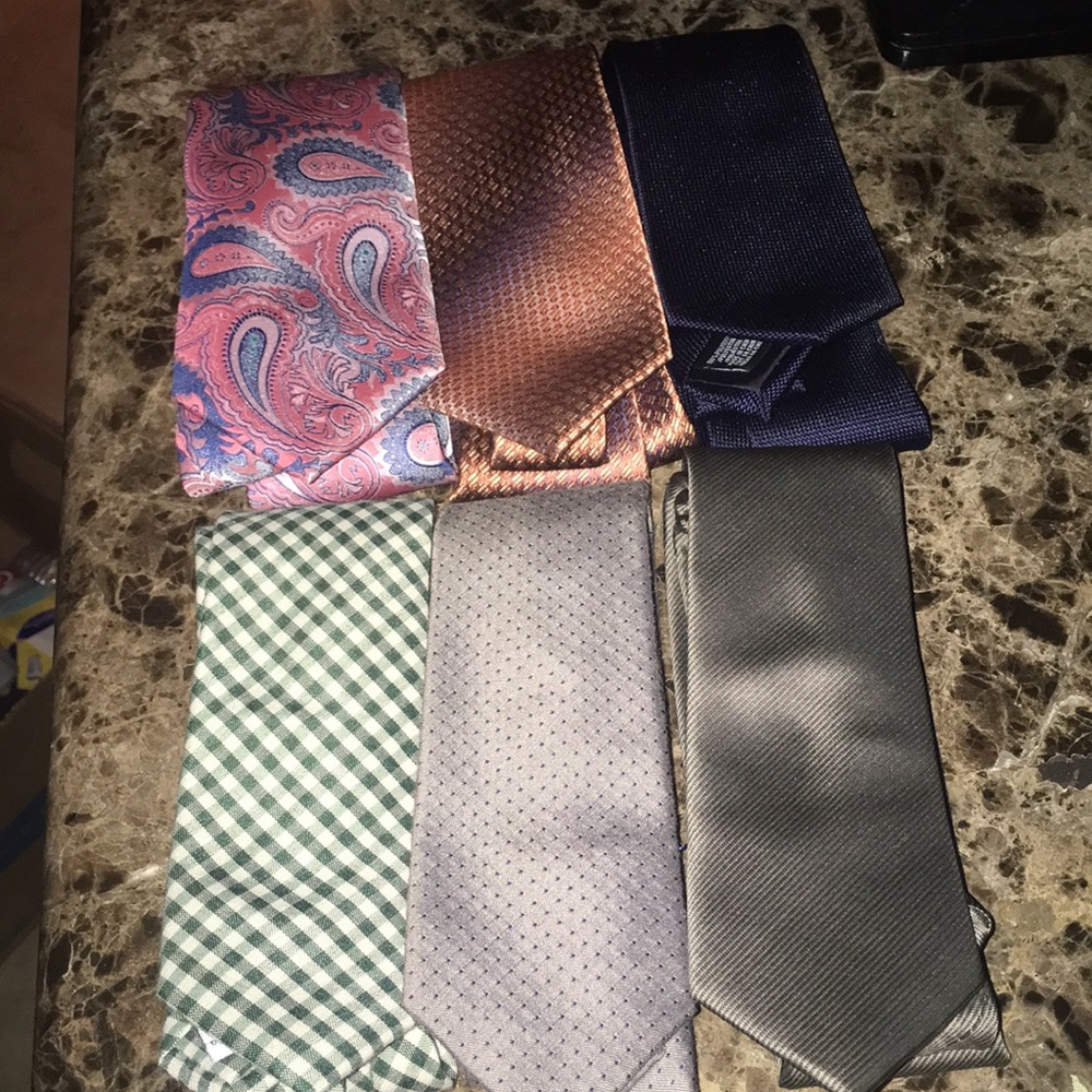 Tie Lot